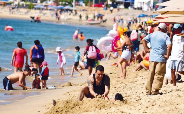 Prepara el traje de baño: ¿Cuándo cae Semana Santa y qué días se descansa?