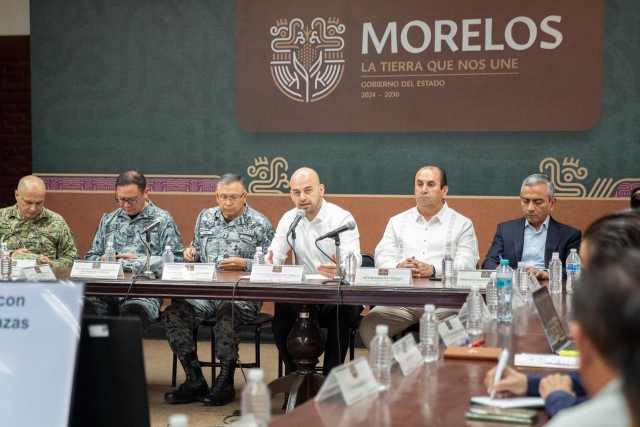 Acuerdan integrantes de la Mesa de Paz y Seguridad y empresarios fortalecer acciones en plazas comerciales