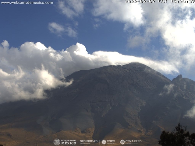 Identifican sistemas de monitoreo 28 exhalaciones del volcán Popocatépetl
