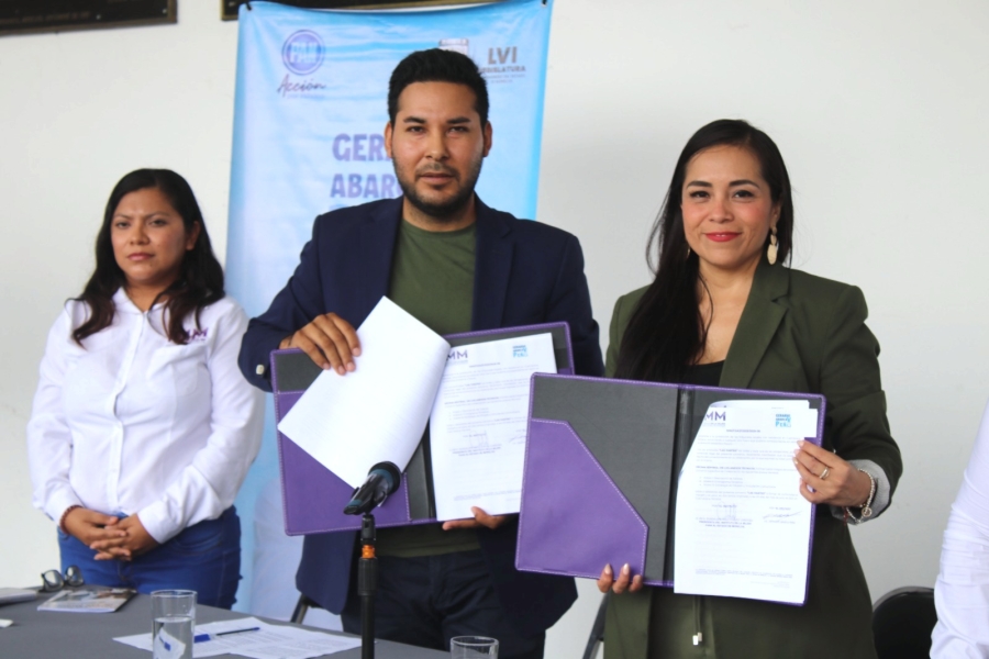 Encabeza diputado Gerardo Abarca firma de convenio con IMM en favor de la autonomía financiera de las mujeres