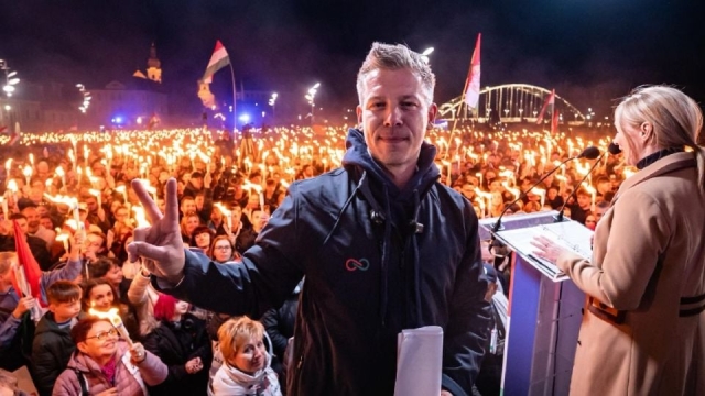 P&eacute;ter Magyar gana elecci&oacute;n en Hungr&iacute;a y pone fin a 16 a&ntilde;os de Orb&aacute;n