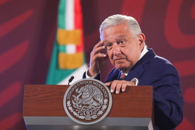 AMLO pide ‘no copiar uso de armas de otros países’ tras clases a adolescentes en Guanajuato