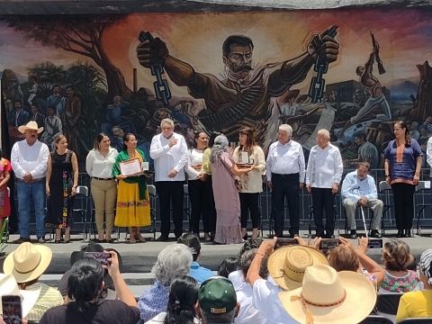 Resalta gobernadora de Morelos legado de Emiliano Zapata y de las mujeres revolucionarias