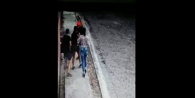 Alertan por asaltos a mujeres en Lomas del Carril