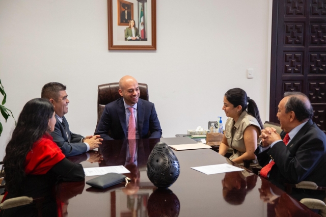 Entrega Edgar Maldonado nuevos nombramientos en diversas direcciones generales