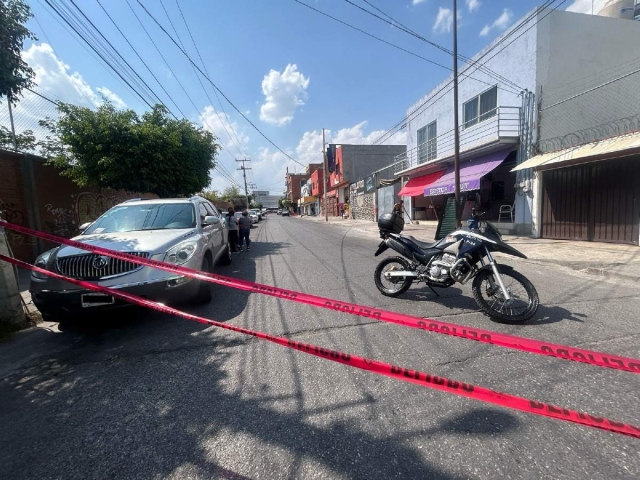 El hombre quedó sin vida en la calle Chopo.