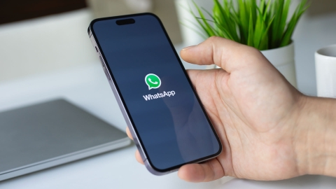 WhatsApp prueba nueva función de clave de acceso para proteger copias de seguridad