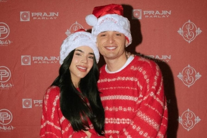 Kenia Os y Peso Pluma celebran la Navidad apoyando a ni&ntilde;os latinos en Estados Unidos