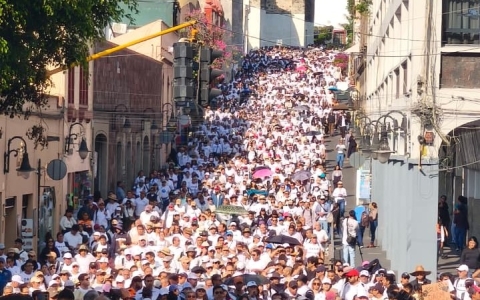 Marchan universitarios y demandan esclarecer el caso de la estudiante Kimberly Joselin Ramos Beltr&aacute;n