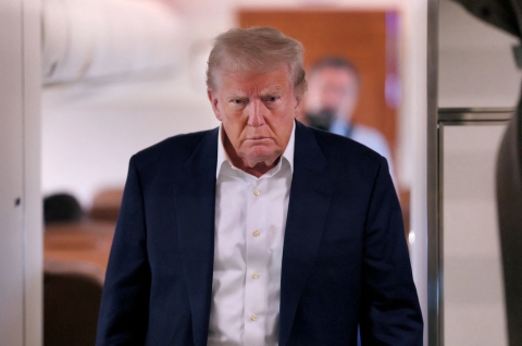 Trump asegura que Sheinbaum no puede pensar correctamente por miedo a los cárteles