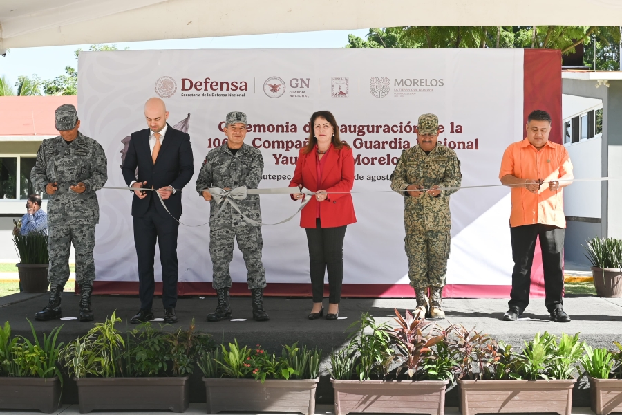 Atestigua Margarita González Saravia inauguración de la 106/a Compañía de la Guardia Nacional en Yautepec