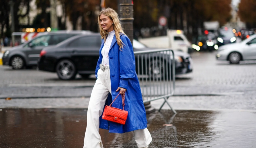 Cómo llevar impermeables con estilo en la temporada de lluvias