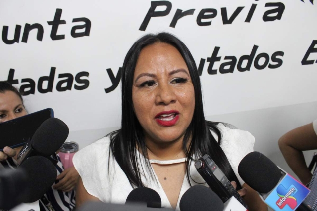 Jazmín Solano López encabeza una mesa directiva integrada por cuatro diputadas.  