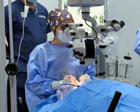 Ver por México: IMSS Bienestar realiza exitosa Jornada Quirúrgica de Cataratas en Cuernavaca