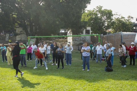 Acerca Ayuntamiento de Emiliano Zapata servicios de salud gratuitos a Tepetzingo