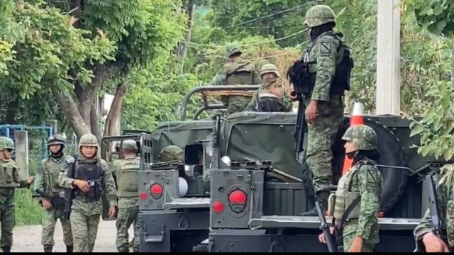 Personal militar resguardó la zona.