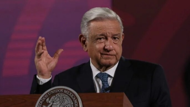 AMLO considera &#039;muy excesivo&#039; presupuesto que INE prevé para 2024