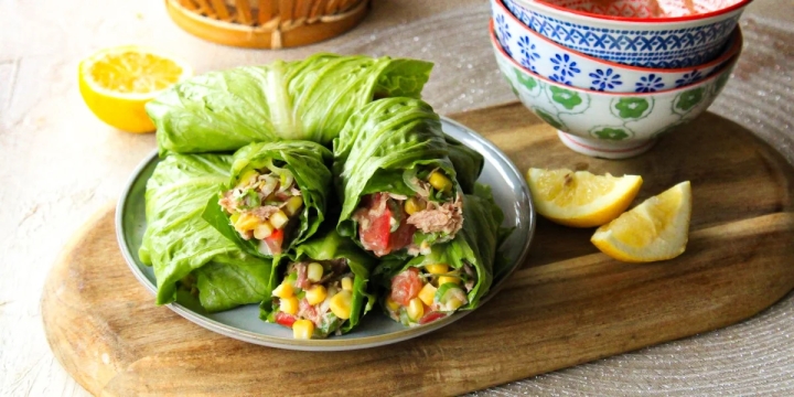 Rollitos de lechuga y atún: Cena ligera, fresca y rápida