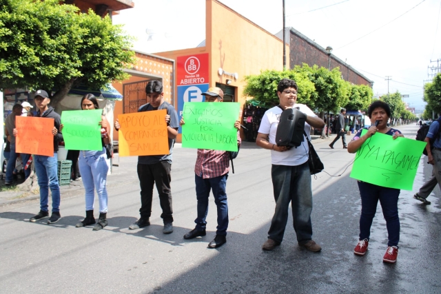 Protestan por rezago en la JLCyA