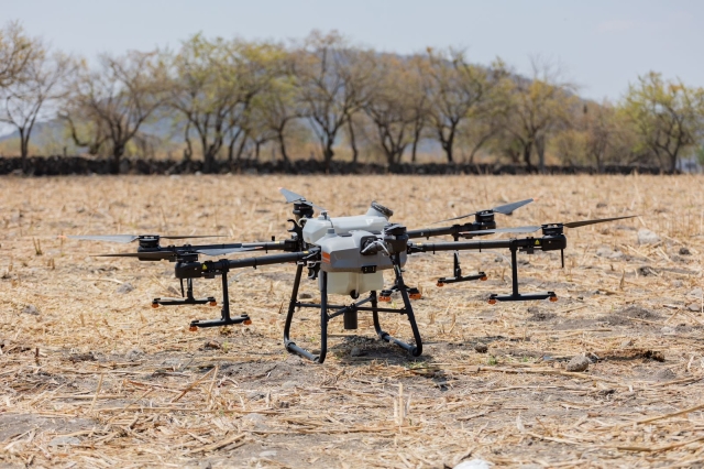 Temixco apuesta por la innovación: Drones para fumigación revolucionan la agricultura local