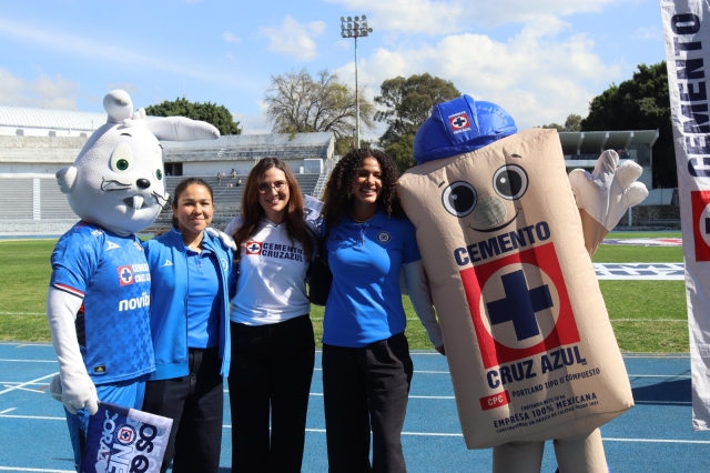 Expresan jugadoras de Cruz Azul su emoci&oacute;n por jugar en el estadio Centenario