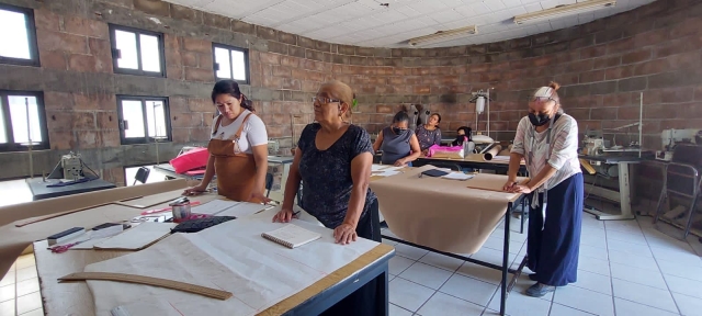 Ofrece DIF Jiutepec talleres para el autoempleo en cinco centros de desarrollo comunitario