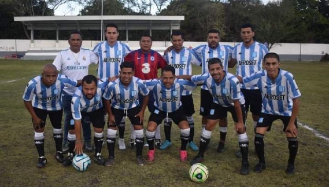 Racing Ocotito, uno de los tres equipos invictos del certamen.