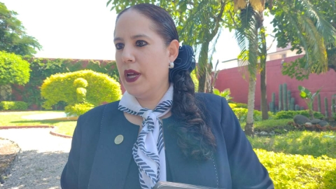 Karla Aline Herrera también advirtió sobre el uso de teléfonos celulares en edades tempranas.  