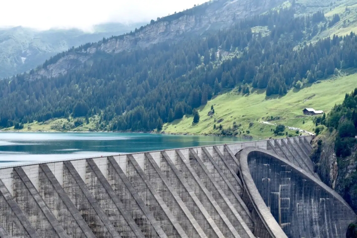 Suiza enciende su «batería de agua», la mayor fuente de energía renovable de Europa