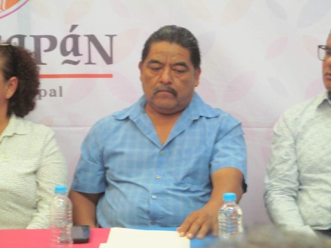 El concejal aseguró que su función es apoyar al presidente municipal en turno, por ello no está en su área de influencia observar, conocer o denunciar malos actos del alcalde.