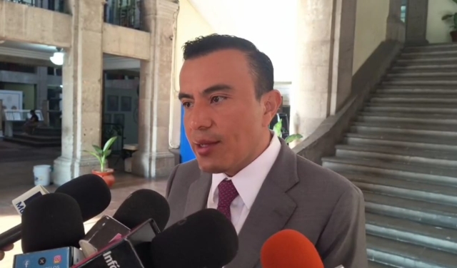 Analizar&aacute; Congreso acciones legales hasta contar con denuncia sobre presuntos actos de corrupci&oacute;n en CEARV: Pimentel Mej&iacute;a