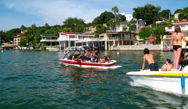 Esperan incremento de afluencia turística al 100% en Tequesquitengo