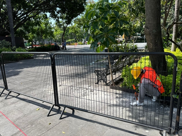 Inician rehabilitación en plaza de armas