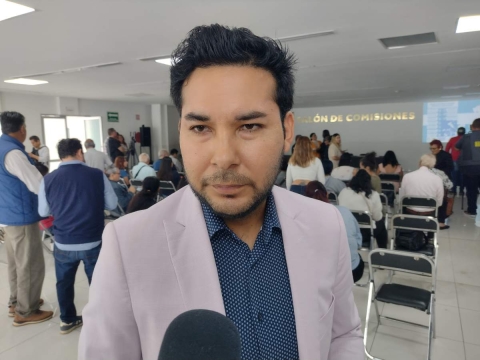 Retira fiscal&iacute;a criterio de oportunidad a diputado panista