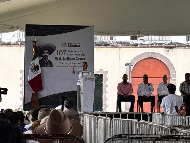 La presidenta record&oacute; los ideales del l&iacute;der revolucionario.