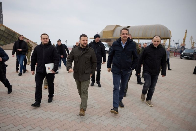 Zelenski y Mitsotakis, ilesos tras un ataque ruso en Odesa