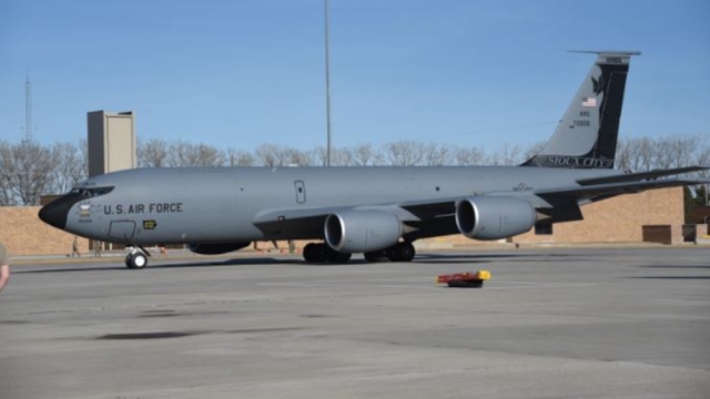 Avi&oacute;n cisterna de EU se estrella en Irak durante operaci&oacute;n contra Ir&aacute;n