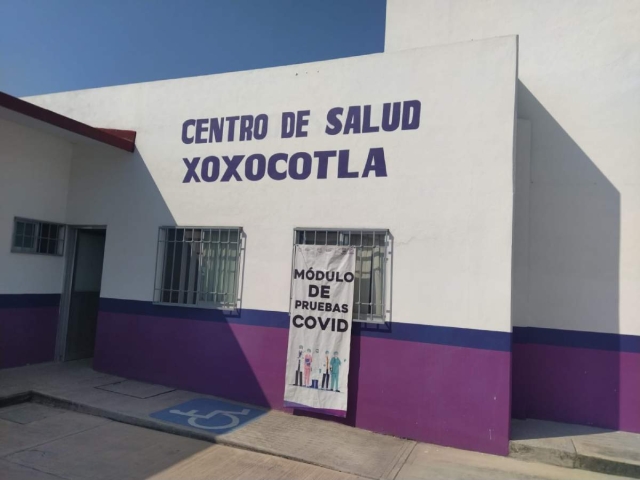 En el centro de salud de Xoxocotla, así como el de Tlaltizapán, los ciudadanos podrán practicarse la prueba antigénica gratuita para confirmar o descartar la presencia de covid. 