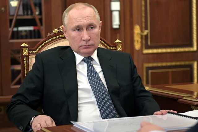 Putin acusa a Occidente de vetar cultura rusa y lo compara con nazismo