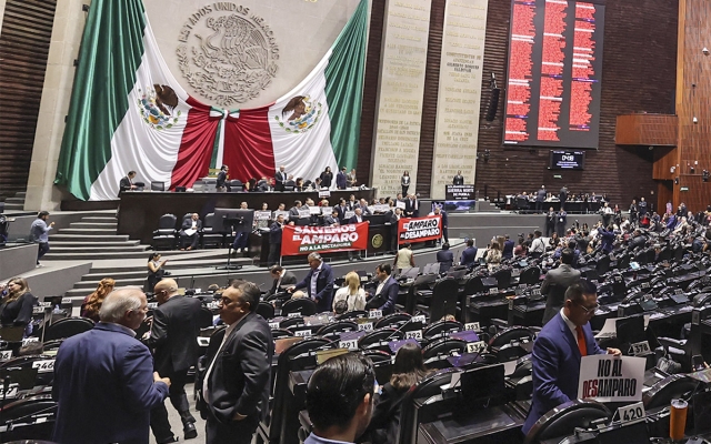 Aprueban reforma a Ley de Amparo; oposición acusa retroactividad encubierta
