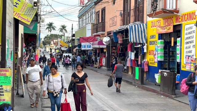 Algunos comercios mantienen su plantilla gracias a las ganancias generadas en diciembre.