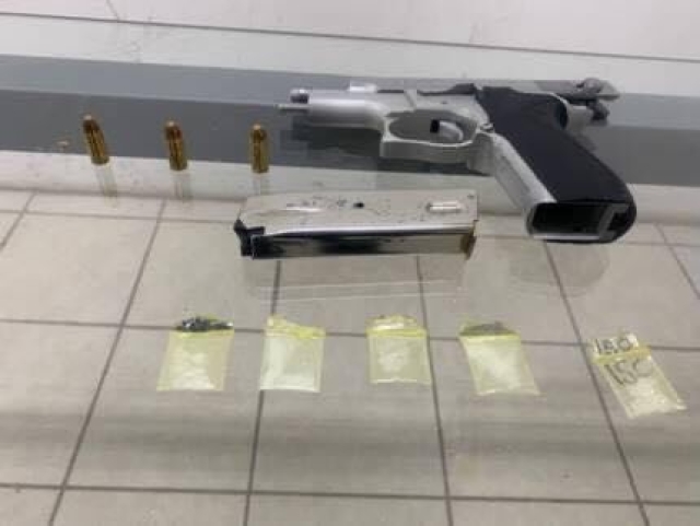 Atrapan a un adolescente armado en Puente de Ixtla
