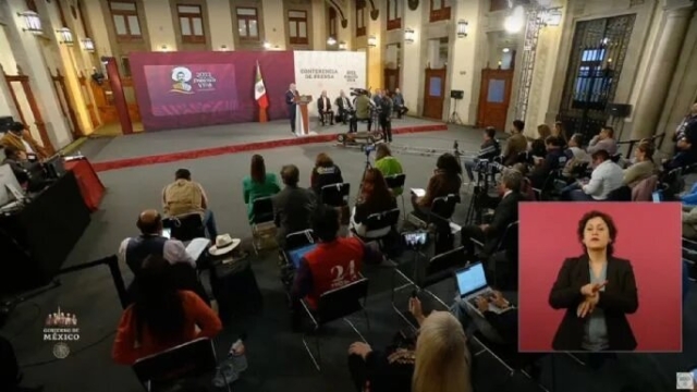 Fue &#039;error&#039;, dice YouTube sobre suspensión de las mañaneras de AMLO