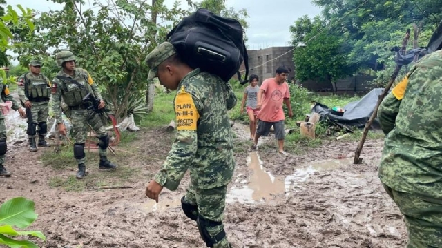 Despliegan Plan DN-III-E ante lluvias en Veracruz