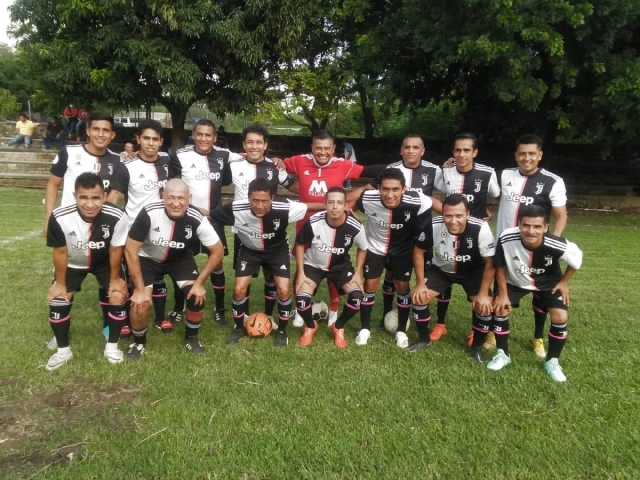 Polvo de Estrellas buscará esta tarde dar el primer golpe en la unidad deportiva San Carlos, en Yautepec; el cotejo dará inicio a las 16:30 horas.