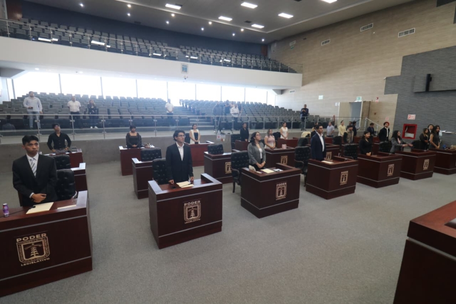 Escucha Congreso propuestas de 34 jóvenes morelenses durante el Parlamento Juvenil 2025