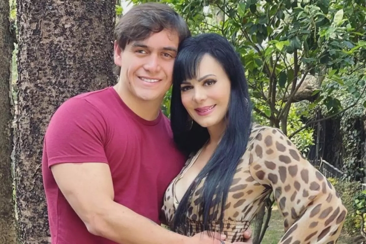 Entre lágrimas, Maribel Guardia recuerda a Julián Figueroa este Día de Muertos