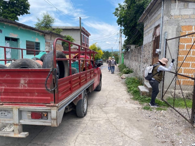 Las brigadas recorrerán el municipio para recolectar cualquier objeto que pudiera albergar criaderos del mosco transmisor del dengue.