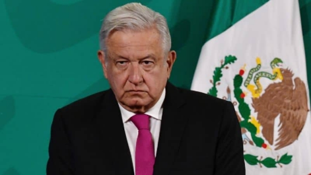 ribunal Electoral exhorta a AMLO apegarse a la neutralidad e imparcialidad durante las elecciones.