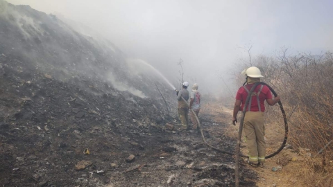 Debido a causas desconocidas, se generó un nuevo incendio, ahora en el relleno sanitario de Jojutla.